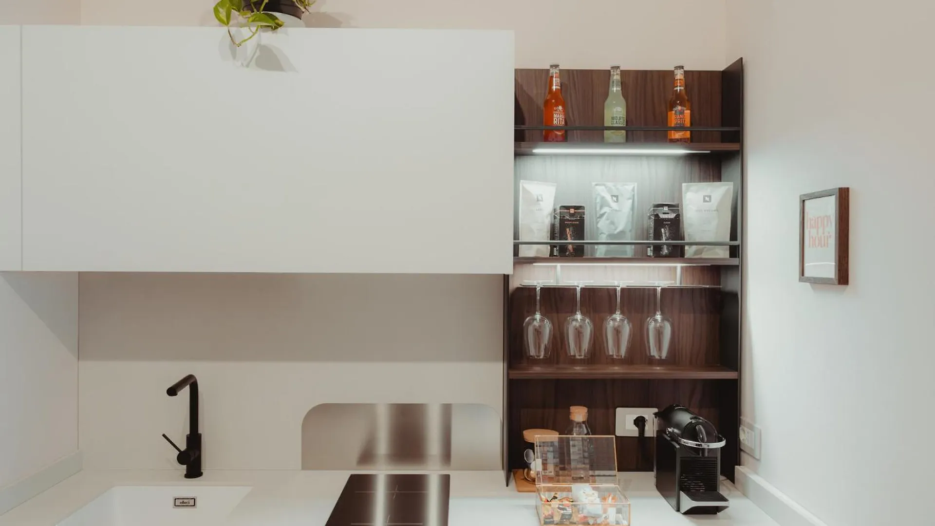 Bloom Apartment 35 Palermo 0*,