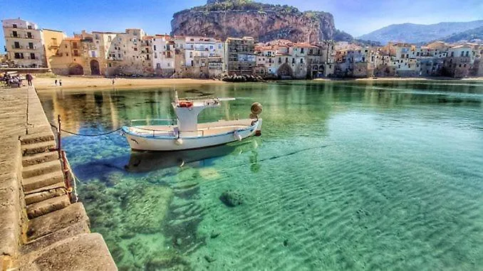 Bloom Apartment 35 Palermo Italy